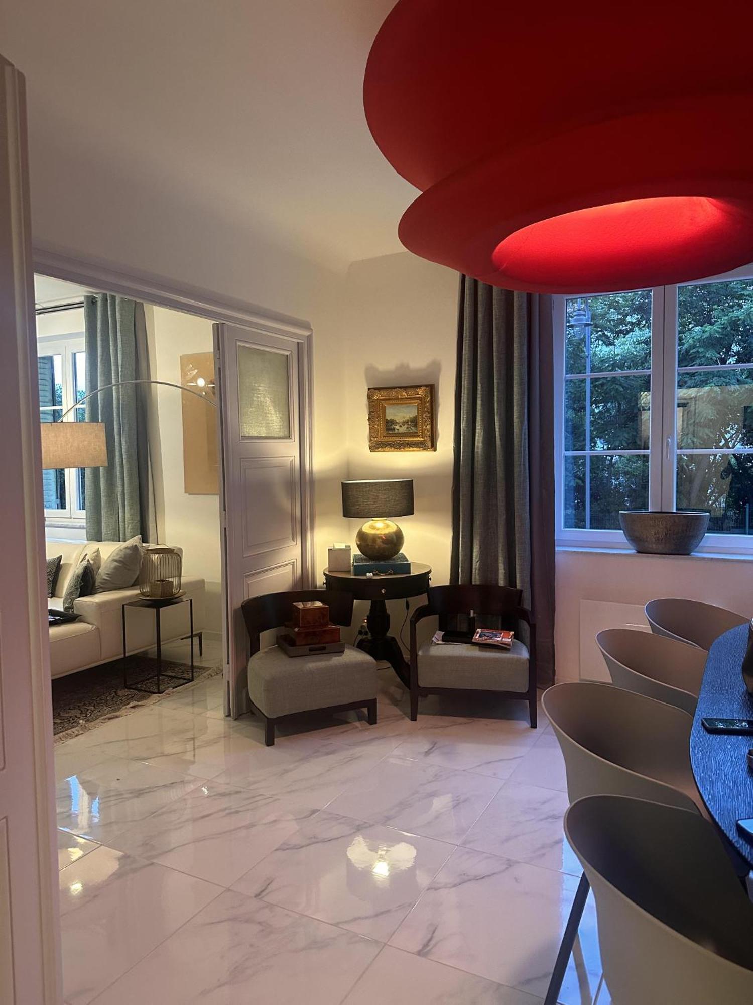 Apartment - - Sleeps 5 - Seaside Cannes